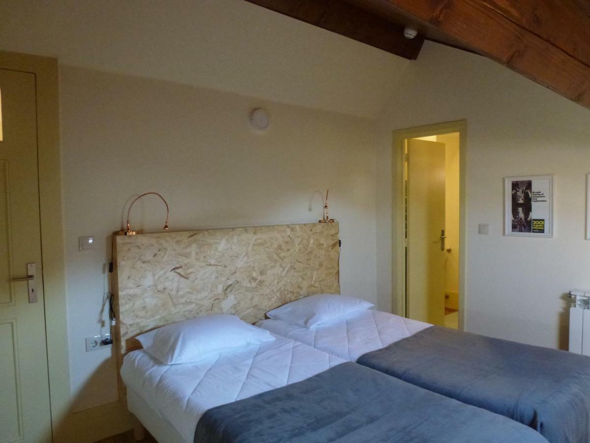 Doppelzimmer mit Gemeinschafts-WC